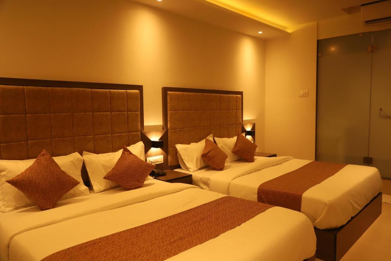 Hotel Sai Pritam Mumbai Dış mekan fotoğraf